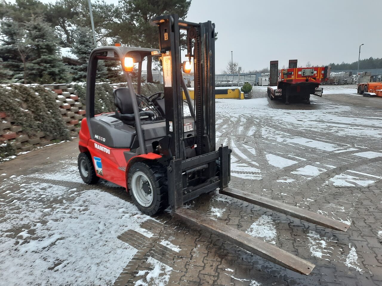 Manitou MI30D - Forklift diesel: gambar 4 Manitou MI30D - Forklift diesel: gambar 4