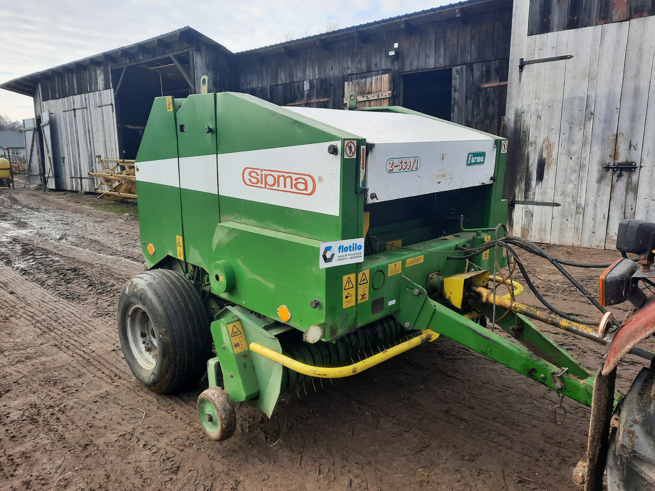Sipma Z-569/1 FARMA - Baler bulat: gambar 1 Sipma Z-569/1 FARMA - Baler bulat: gambar 1