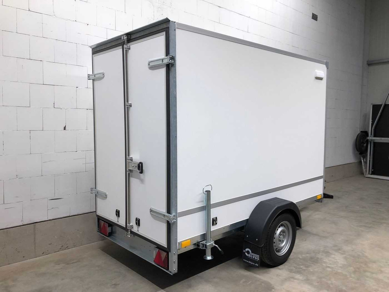 BLYSS F1326HD Kofferanhänger - Trailer kotak tertutup: gambar 3 BLYSS F1326HD Kofferanhänger - Trailer kotak tertutup: gambar 3