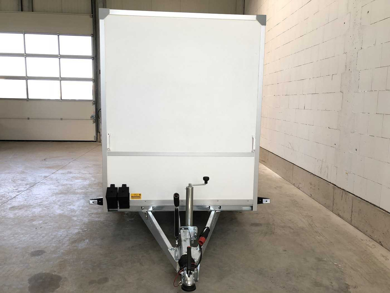 BLYSS F1330HD Kofferanhänger - Trailer kotak tertutup: gambar 4 BLYSS F1330HD Kofferanhänger - Trailer kotak tertutup: gambar 4