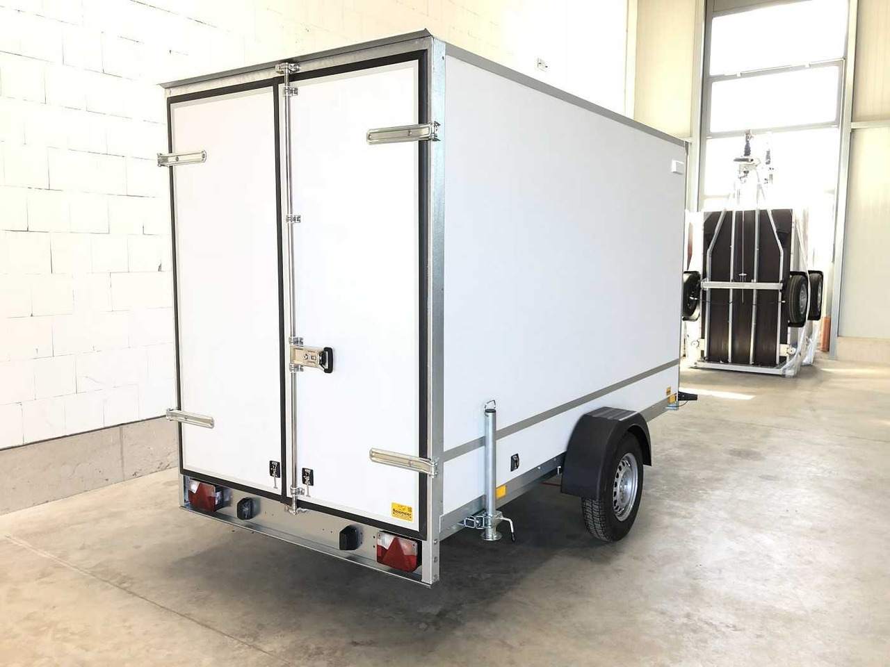 BLYSS F1330HD Kofferanhänger - Trailer kotak tertutup: gambar 3 BLYSS F1330HD Kofferanhänger - Trailer kotak tertutup: gambar 3