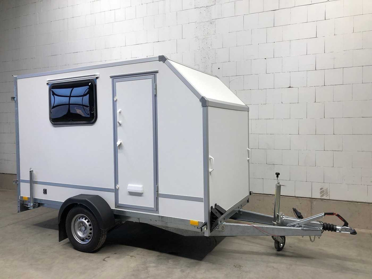 Trailer kotak tertutup baru BLYSS F1330HD Seitentür,Fenster,Aero Kofferanhänger: gambar 13