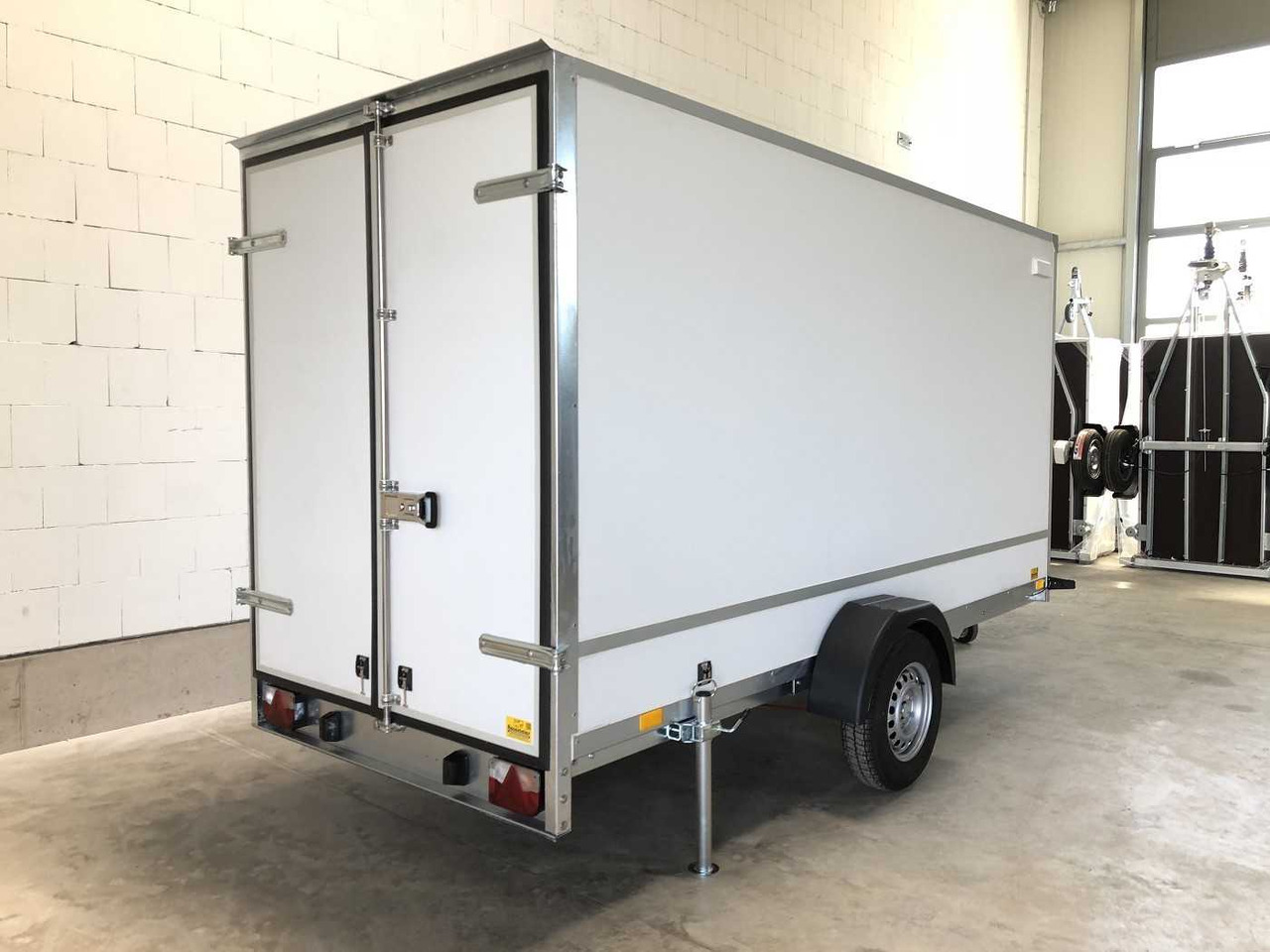 BLYSS F15336HD Kofferanhänger - Trailer kotak tertutup: gambar 3 BLYSS F15336HD Kofferanhänger - Trailer kotak tertutup: gambar 3