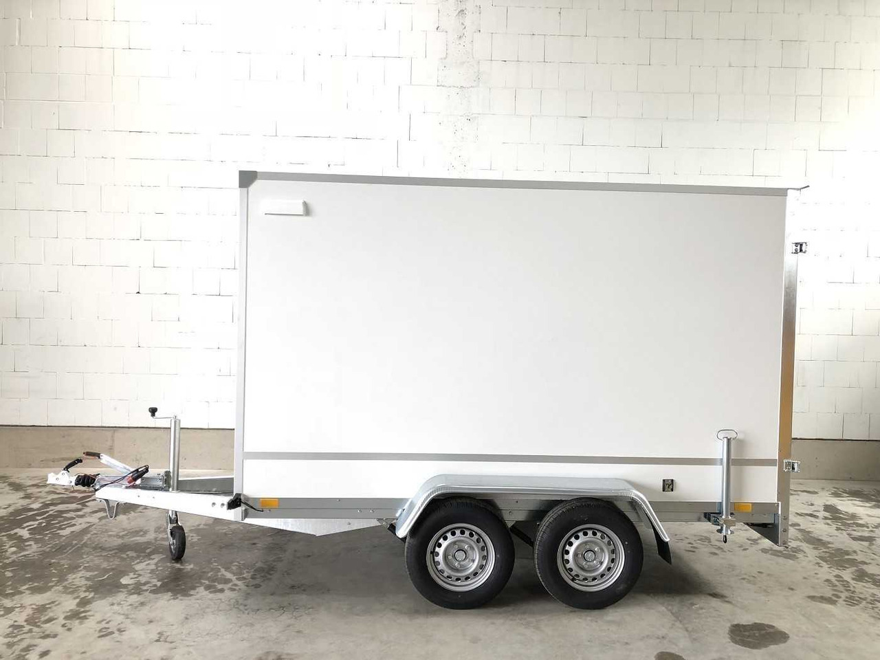 BLYSS F2030HTD Kofferanhänger - Trailer kotak tertutup: gambar 2 BLYSS F2030HTD Kofferanhänger - Trailer kotak tertutup: gambar 2