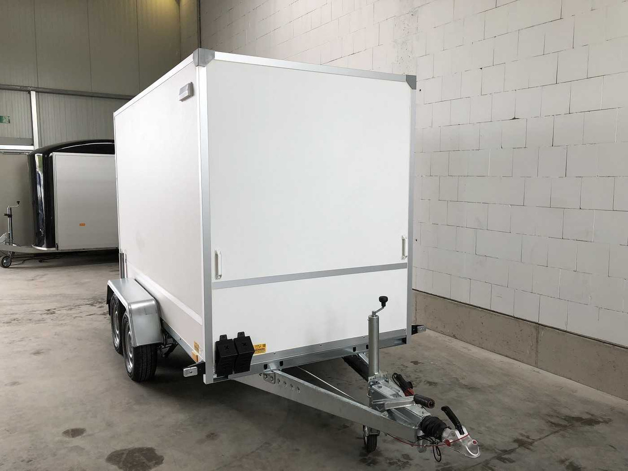 BLYSS F2030HTD Kofferanhänger - Trailer kotak tertutup: gambar 4 BLYSS F2030HTD Kofferanhänger - Trailer kotak tertutup: gambar 4
