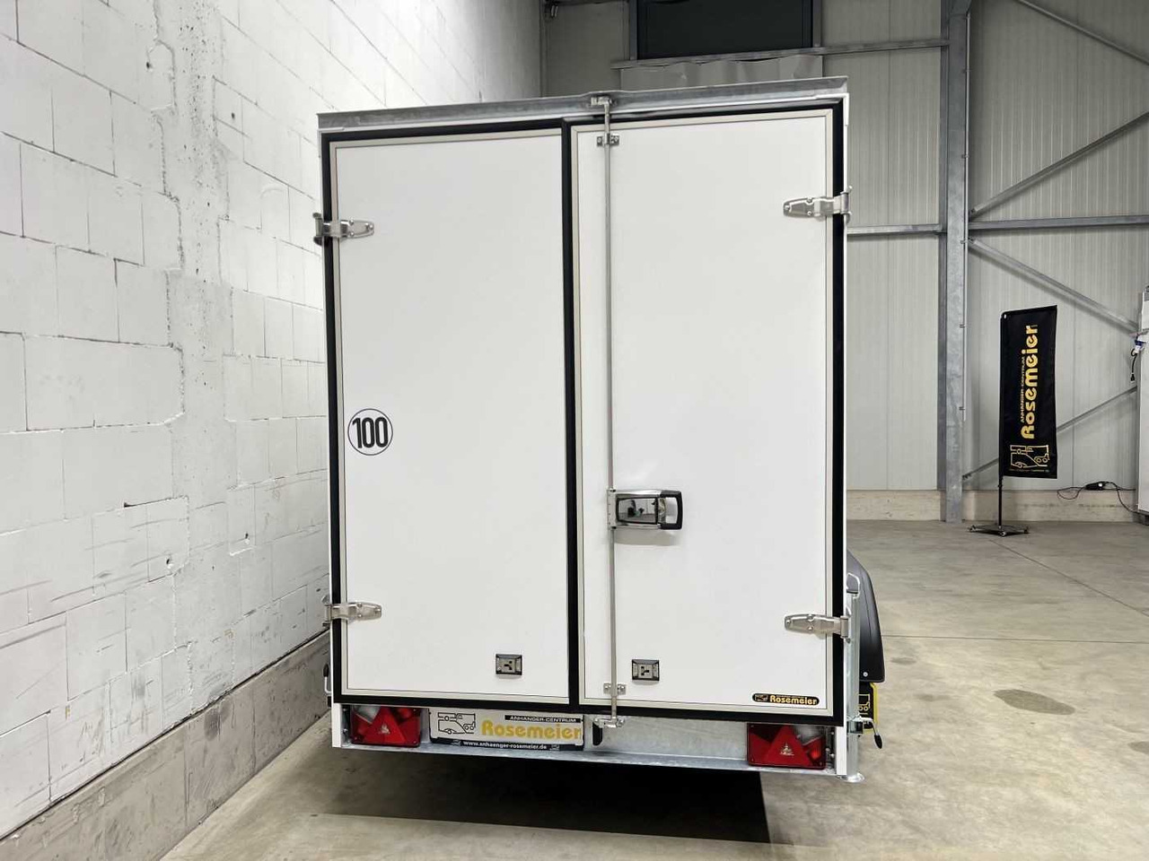 Trailer kotak tertutup baru BLYSS FS2730/180HTL Kofferanhänger: gambar 13