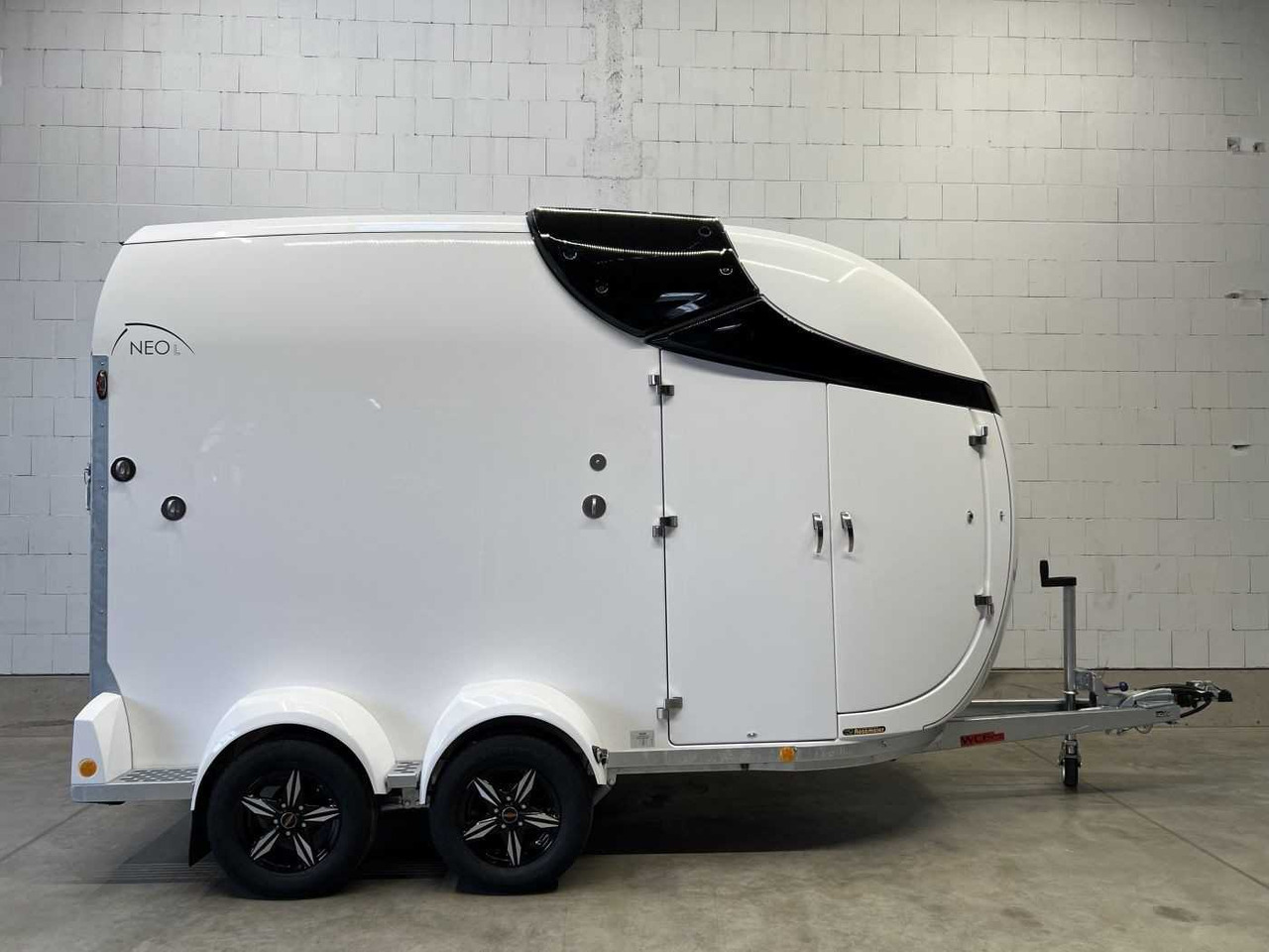 BOECKMANN Neo L SR WCF Pferdeanhänger - Trailer pengangkut kuda: gambar 1 BOECKMANN Neo L SR WCF Pferdeanhänger - Trailer pengangkut kuda: gambar 1