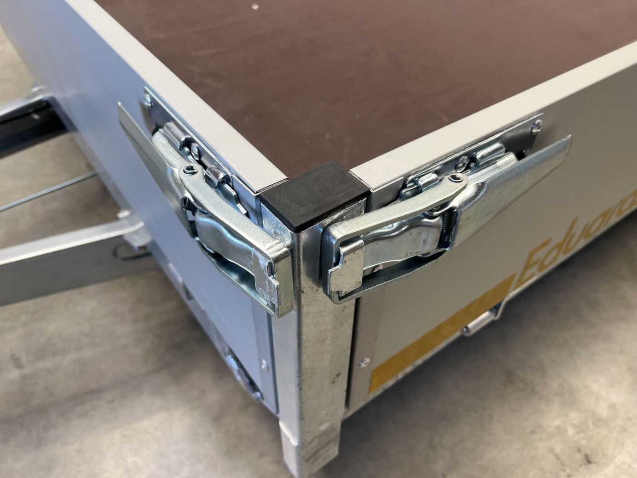Trailer mobil baru EDUARD 5520-4-P3-3063 Hochlader: gambar 19