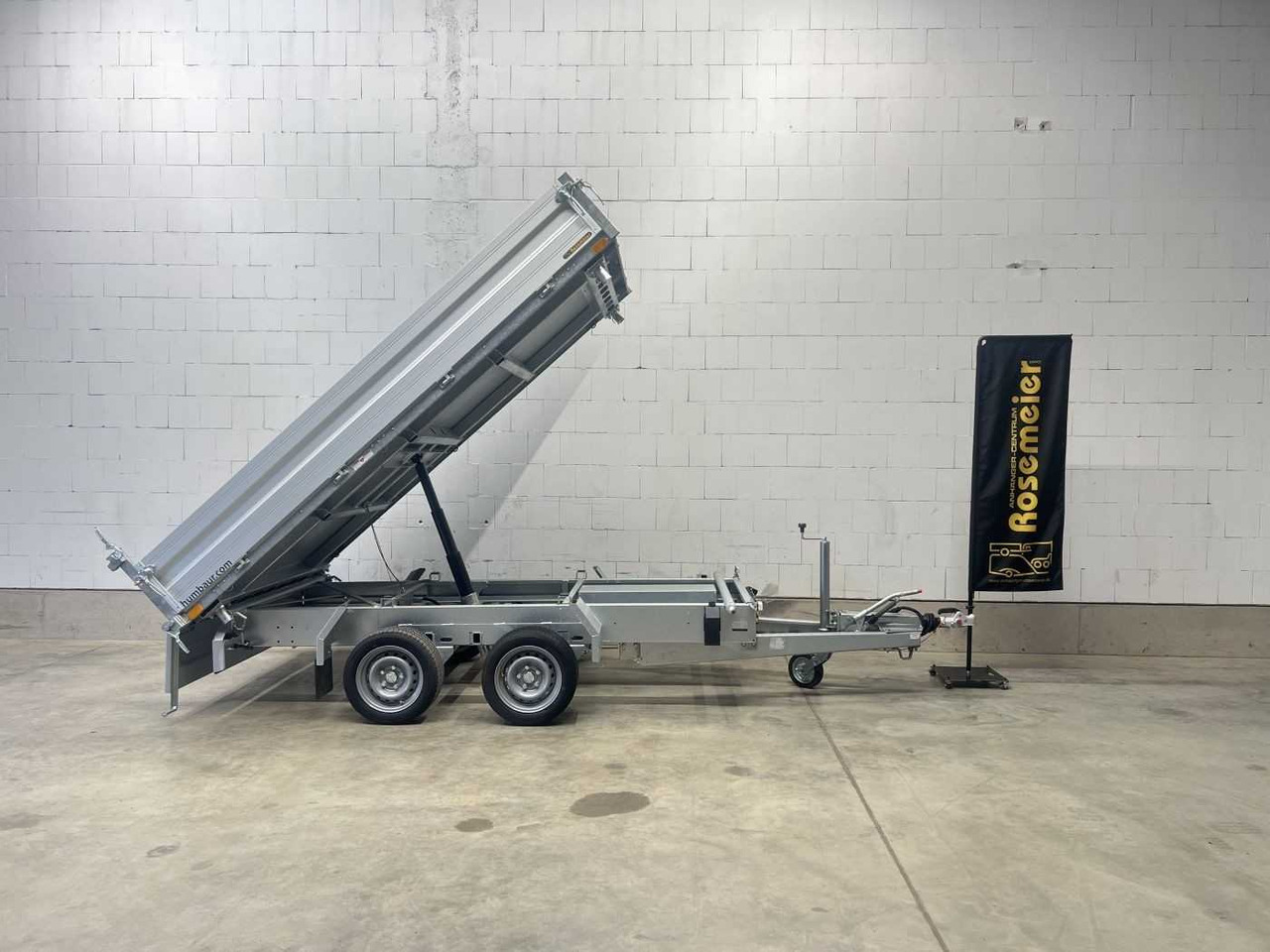 HUMBAUR HTK 3500.31 Dreiseitenkipper - Trailer jungkit: gambar 1 HUMBAUR HTK 3500.31 Dreiseitenkipper - Trailer jungkit: gambar 1