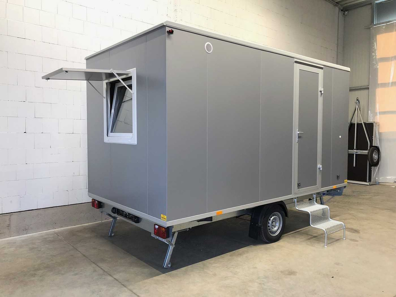 Mobi 4200 WT Mannschaftswagen - Kontainer konstruksi, Trailer: gambar 3 Mobi 4200 WT Mannschaftswagen - Kontainer konstruksi, Trailer: gambar 3