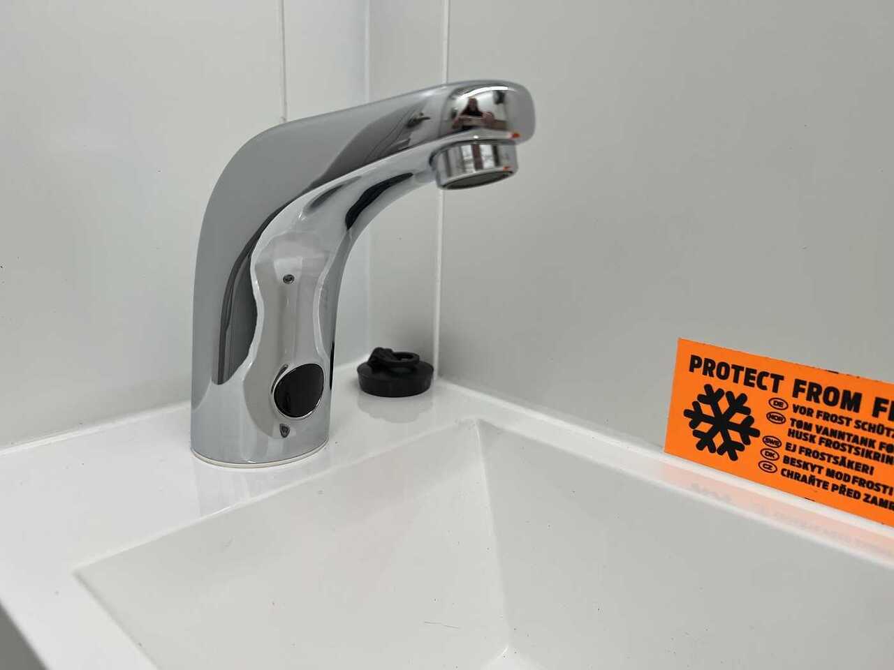 Kontainer konstruksi, Trailer baru ROSEMEIER VE Event-WC Toilettenanhänger: gambar 20