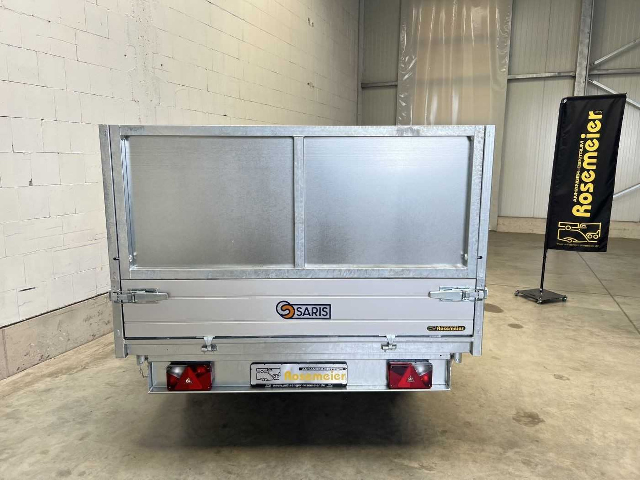 SARIS K3 306 184 3500 2 E BlechAufs Dreiseitenkipper - Trailer jungkit: gambar 3 SARIS K3 306 184 3500 2 E BlechAufs Dreiseitenkipper - Trailer jungkit: gambar 3