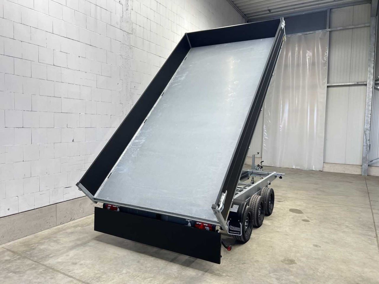 SARIS K3 406 204 3500 3 B E Black Dreiseitenkipper - Trailer jungkit: gambar 2 SARIS K3 406 204 3500 3 B E Black Dreiseitenkipper - Trailer jungkit: gambar 2