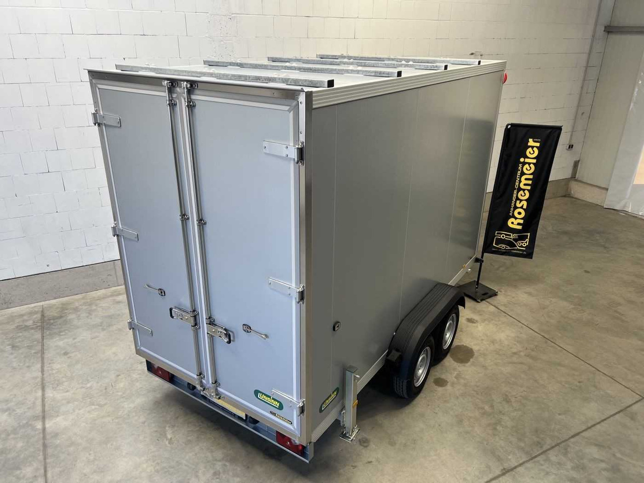 UNSINN UKT 0C 3617 - 3 Rohrbahnen Kühlanhänger - Trailer berpendingin: gambar 5 UNSINN UKT 0C 3617 - 3 Rohrbahnen Kühlanhänger - Trailer berpendingin: gambar 5
