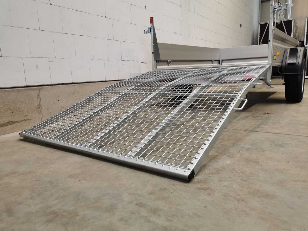 Trailer mobil baru UNSINN UT-K 2514-13-14 Kastenanhänger gebremst: gambar 22