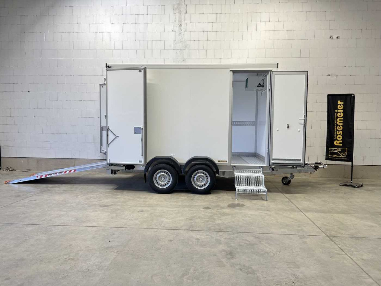 VEZEKO TK C 30.35 KH Rampe ausziehbar Kühlanhänger - Trailer berpendingin: gambar 1 VEZEKO TK C 30.35 KH Rampe ausziehbar Kühlanhänger - Trailer berpendingin: gambar 1