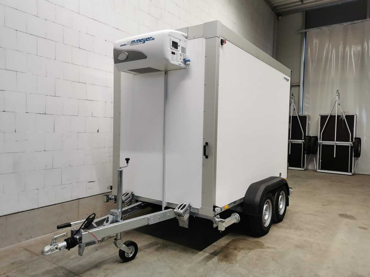 WM MEYER AZK 3030/156 Tiefkühlanhänger - Trailer berpendingin: gambar 3 WM MEYER AZK 3030/156 Tiefkühlanhänger - Trailer berpendingin: gambar 3