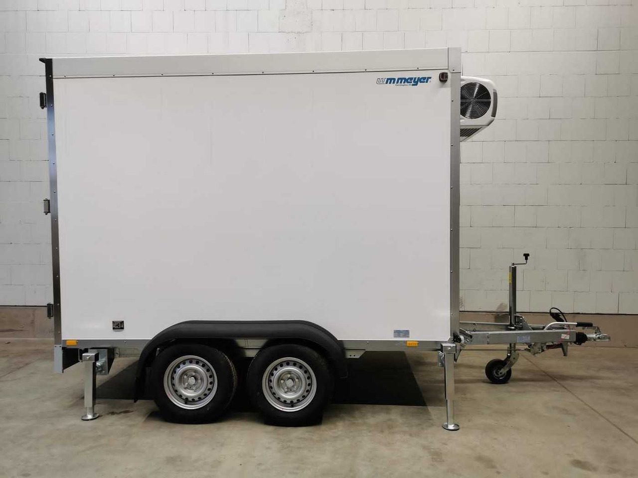 WM MEYER AZK 3030/156 Tiefkühlanhänger - Trailer berpendingin: gambar 1 WM MEYER AZK 3030/156 Tiefkühlanhänger - Trailer berpendingin: gambar 1