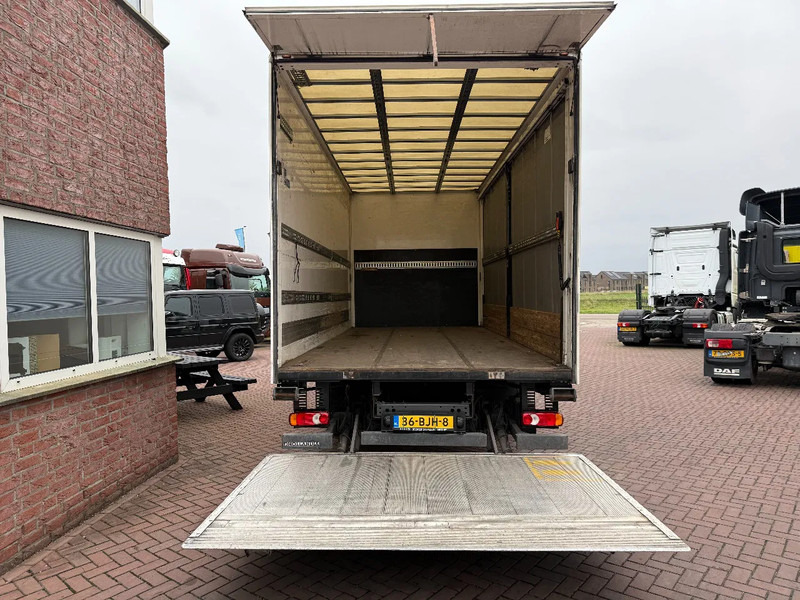 DAF LF 210 LF210 4X2 / Slaapcabine / 11.990KG / D'hollandia 1.50KG / DAF dealer onderhoud - Truk box: gambar 3 DAF LF 210 LF210 4X2 / Slaapcabine / 11.990KG / D'hollandia 1.50KG / DAF dealer onderhoud - Truk box: gambar 3