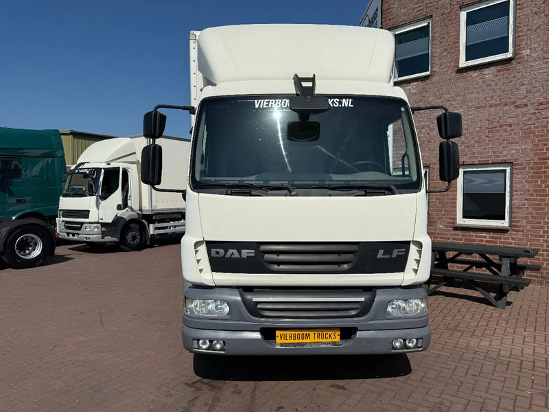 DAF LF 55.250 LF55-250 Box with lift / Manual gearbox Euro5 - Truk box: gambar 2 DAF LF 55.250 LF55-250 Box with lift / Manual gearbox Euro5 - Truk box: gambar 2