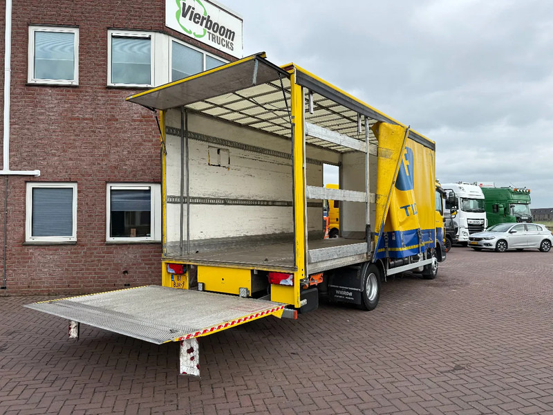 MAN TGL TGL 12.220 4X2 BL Koffer mit Ladebordwand - Truk box: gambar 4 MAN TGL TGL 12.220 4X2 BL Koffer mit Ladebordwand - Truk box: gambar 4