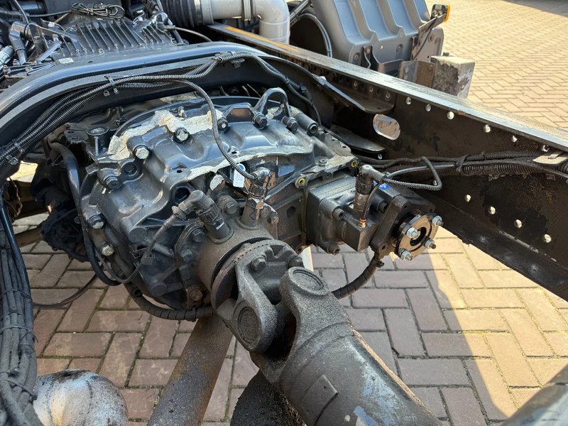 MAN TGM 15.250 TGM 15.250 4X2 BL / PTO-Nebenantrieb / voll MAN Service / Top Zustand !! - Truk sasis: gambar 3 MAN TGM 15.250 TGM 15.250 4X2 BL / PTO-Nebenantrieb / voll MAN Service / Top Zustand !! - Truk sasis: gambar 3