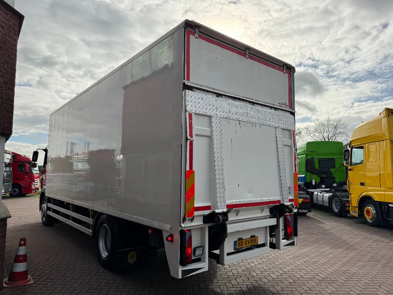 MAN TGM 18.250 TGM 18.250 4X2 Koffer mit Ladebordwand TUV-2-2026 NL-Truck - Truk box: gambar 3 MAN TGM 18.250 TGM 18.250 4X2 Koffer mit Ladebordwand TUV-2-2026 NL-Truck - Truk box: gambar 3