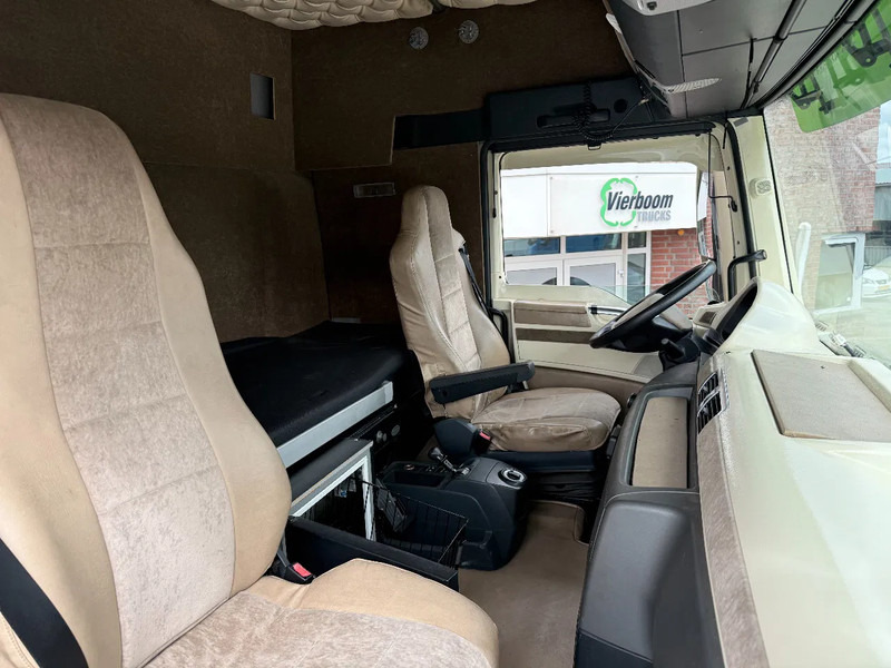 MAN TGX 26.440 TGX 26.440 6X2 Fridge Truck Euro5 TRS Cooling /Special Interior / Holland Truck !!!!!!!!! - Truk berpendingin: gambar 4 MAN TGX 26.440 TGX 26.440 6X2 Fridge Truck Euro5 TRS Cooling /Special Interior / Holland Truck !!!!!!!!! - Truk berpendingin: gambar 4