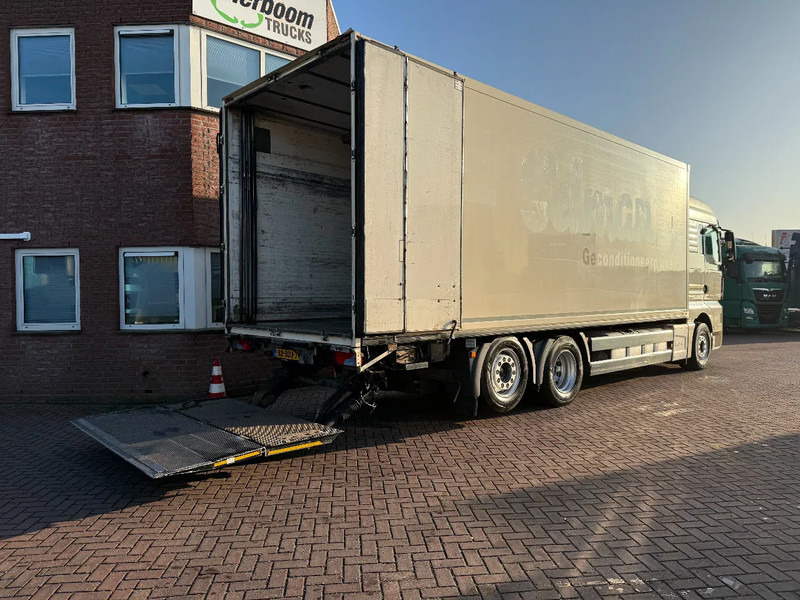 MAN TGX TGX 26.400 6X2-2 BL Iso Koffer mit LBW und Heizung EURO6 Holland Truck - Truk box: gambar 4 MAN TGX TGX 26.400 6X2-2 BL Iso Koffer mit LBW und Heizung EURO6 Holland Truck - Truk box: gambar 4