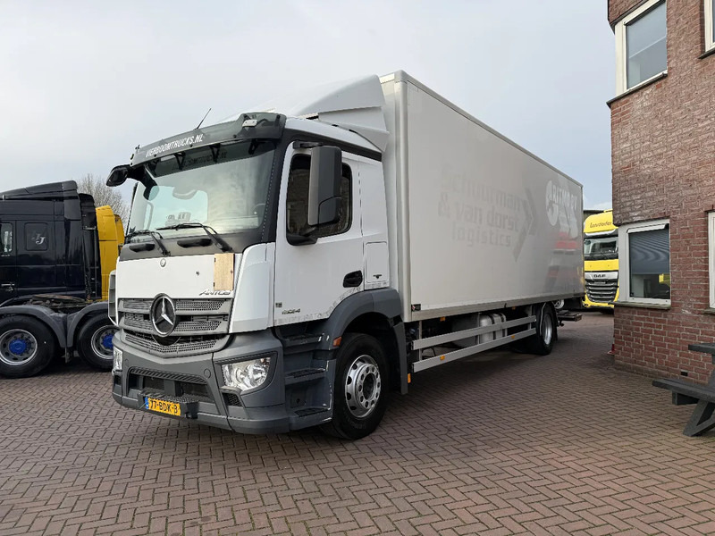 Mercedes-Benz Antos Antos 1824L mit 8.5m Isokoffer / 1.500kg Ladebordwand / Euro6 / Holland Truck - Truk box: gambar 2 Mercedes-Benz Antos Antos 1824L mit 8.5m Isokoffer / 1.500kg Ladebordwand / Euro6 / Holland Truck - Truk box: gambar 2