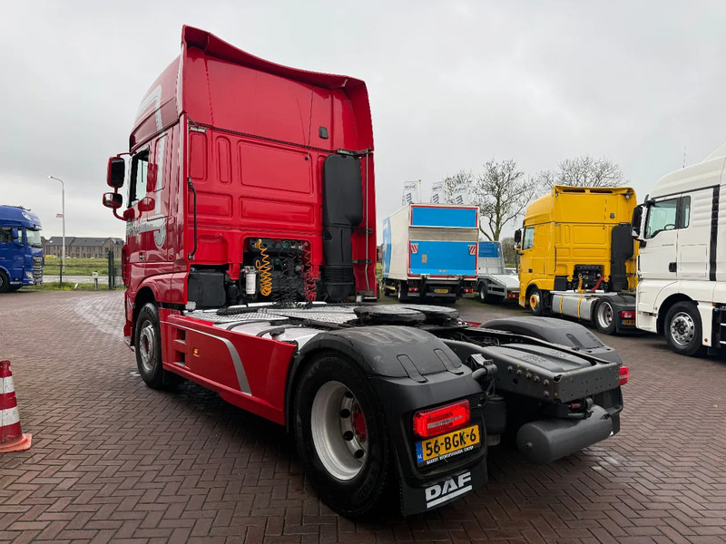 DAF XF 440 XF440 4X2 SSC / Full options / Hydraulics / Leder / Smart Tacho / TOP ZUSTAND - Tractor head: gambar 3 DAF XF 440 XF440 4X2 SSC / Full options / Hydraulics / Leder / Smart Tacho / TOP ZUSTAND - Tractor head: gambar 3