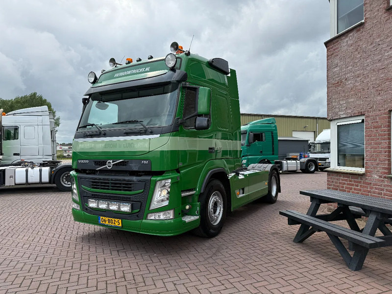 Volvo FM FM370 4X2 Globetrotter / Welgro compressor / Dynimac steering / Holland Truck - Tractor head: gambar 2 Volvo FM FM370 4X2 Globetrotter / Welgro compressor / Dynimac steering / Holland Truck - Tractor head: gambar 2