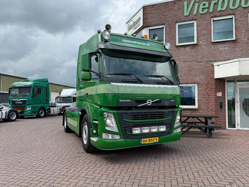 Volvo FM FM370 4X2 Globetrotter / Welgro compressor / Dynimac steering / Holland Truck - Tractor head: gambar 1 Volvo FM FM370 4X2 Globetrotter / Welgro compressor / Dynimac steering / Holland Truck - Tractor head: gambar 1