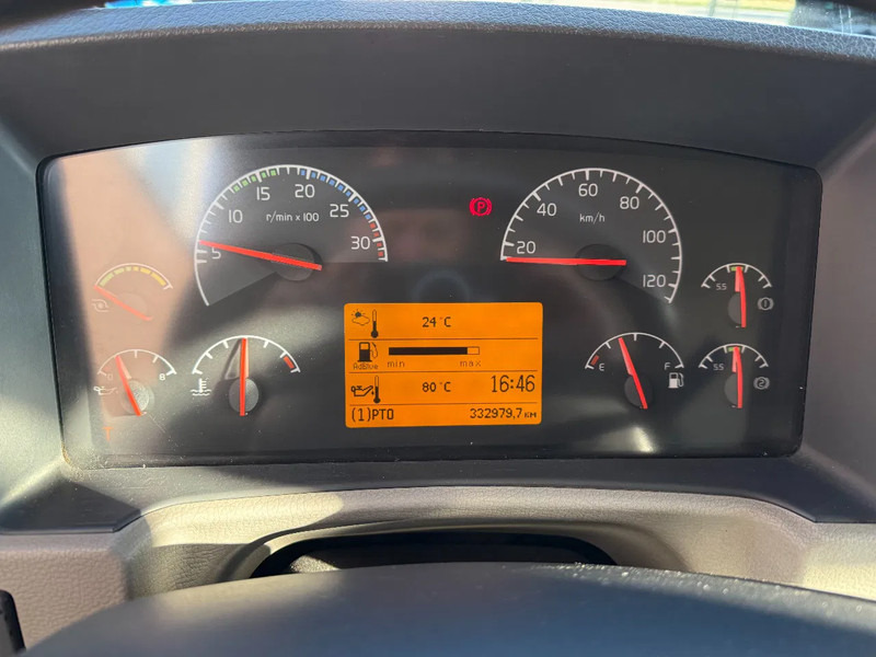 Volvo FL 12 FL 240 mit Hiab XS 111 HIDUO (2015!!!!)/Radio Remote/TOP CONDITION - Truk flatbed, Truk derek: gambar 5 Volvo FL 12 FL 240 mit Hiab XS 111 HIDUO (2015!!!!)/Radio Remote/TOP CONDITION - Truk flatbed, Truk derek: gambar 5