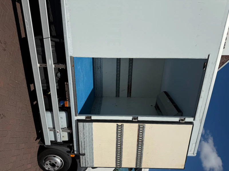 Truk berpendingin Volvo FL FL210 4X2 Kuhlkoffer mit Carrier Supra 550 / LBW / AHK: gambar 12