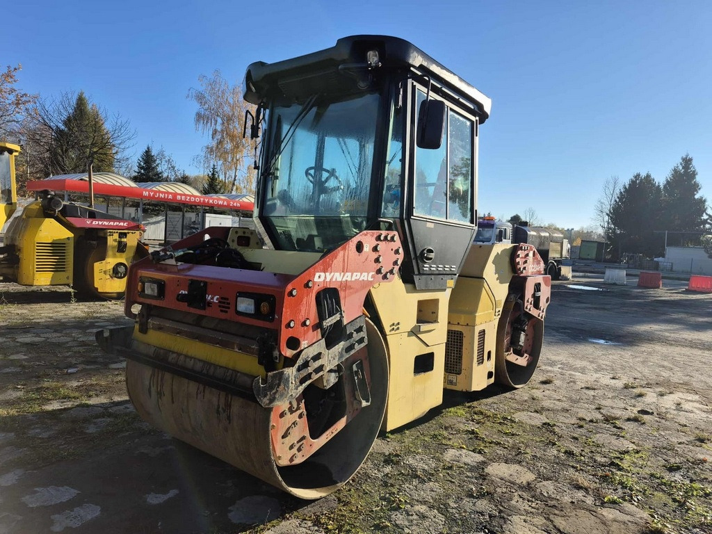 DYNAPAC CC 234HF - Roller jalan: gambar 3 DYNAPAC CC 234HF - Roller jalan: gambar 3