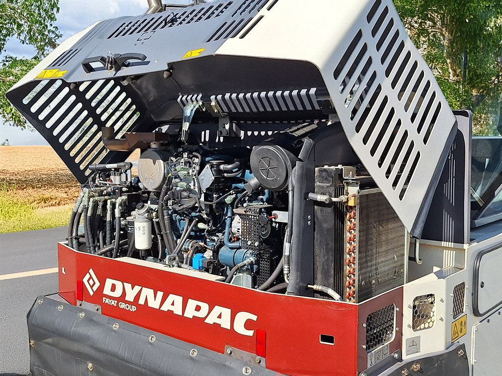 DYNAPAC CP1200W - Roller pneumatik: gambar 2 DYNAPAC CP1200W - Roller pneumatik: gambar 2