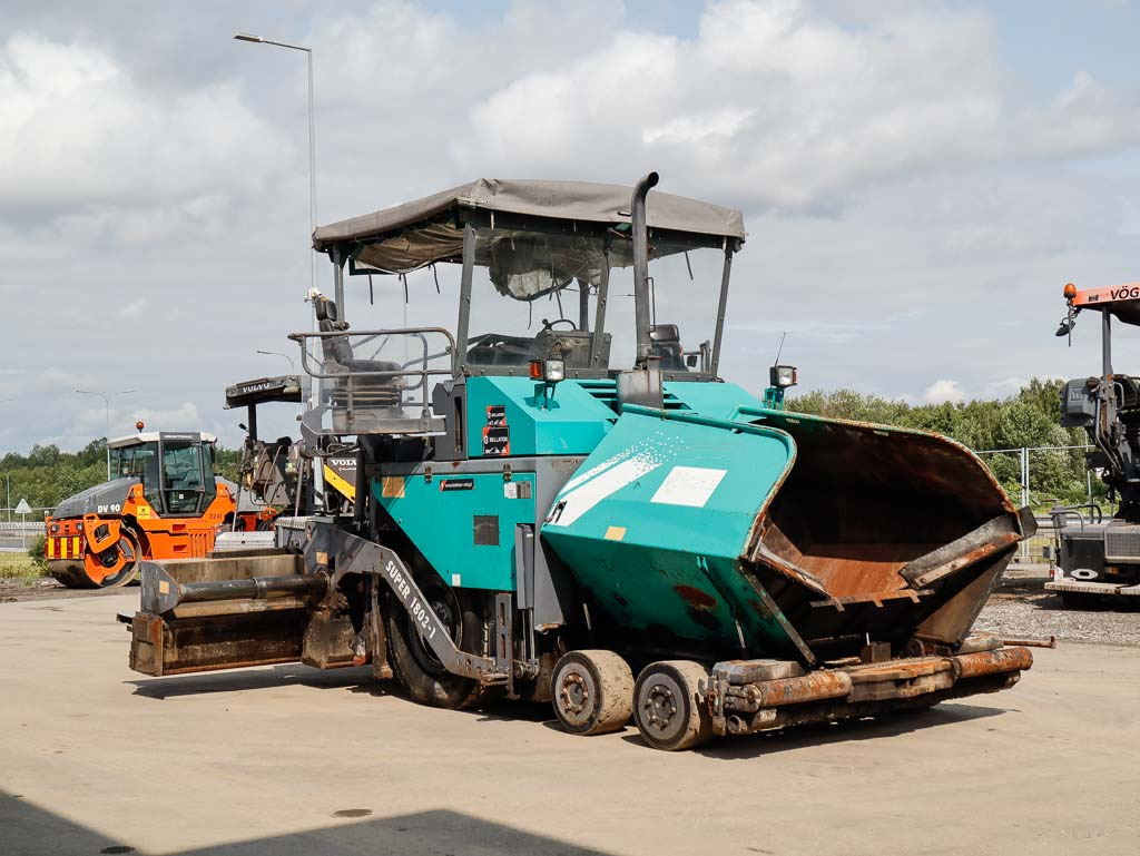 VÖGELE SUPER 1803-1 - Paver aspal: gambar 4 VÖGELE SUPER 1803-1 - Paver aspal: gambar 4