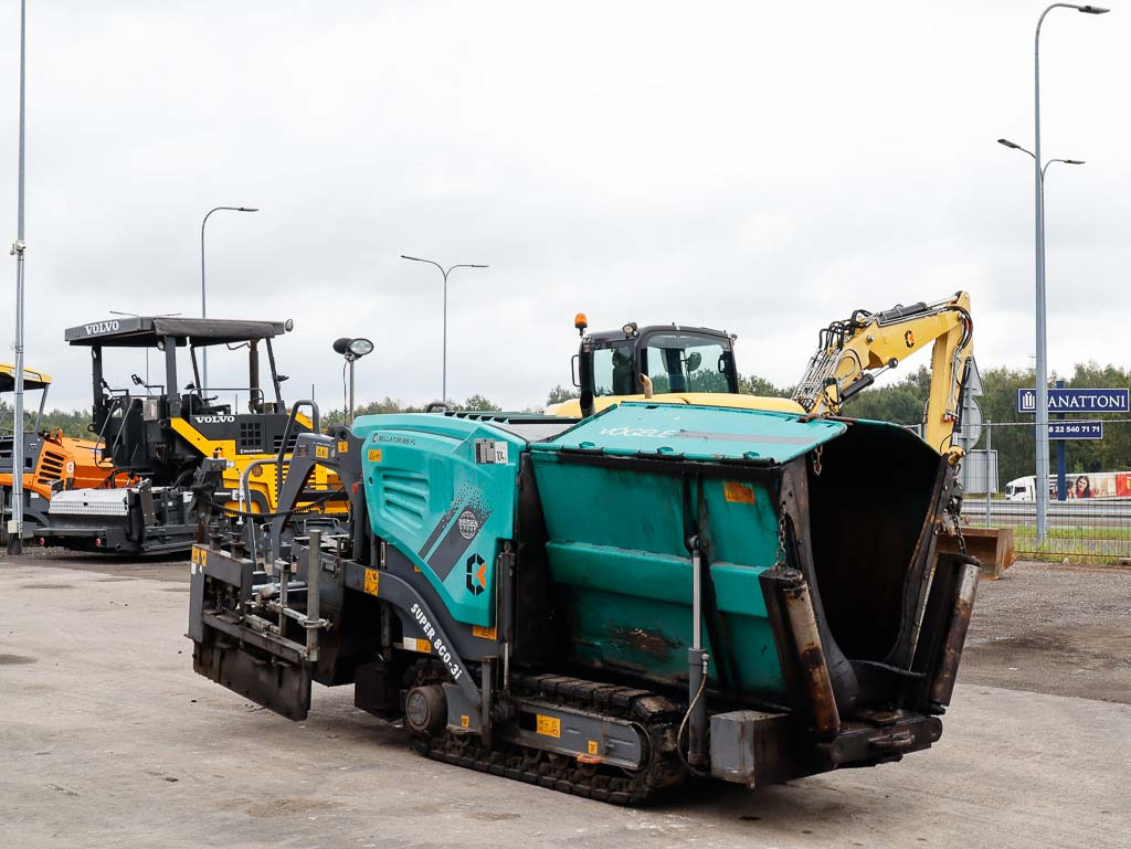 VÖGELE SUPER 800-3i - Paver aspal: gambar 4 VÖGELE SUPER 800-3i - Paver aspal: gambar 4