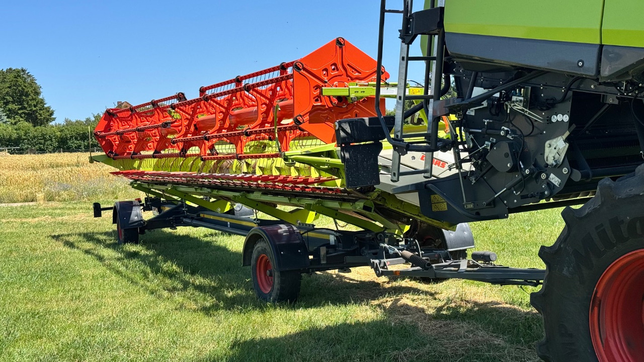 CLAAS Lexion 6900 TerraTrac 890 full Options - Pemanen gabungan: gambar 3 CLAAS Lexion 6900 TerraTrac 890 full Options - Pemanen gabungan: gambar 3