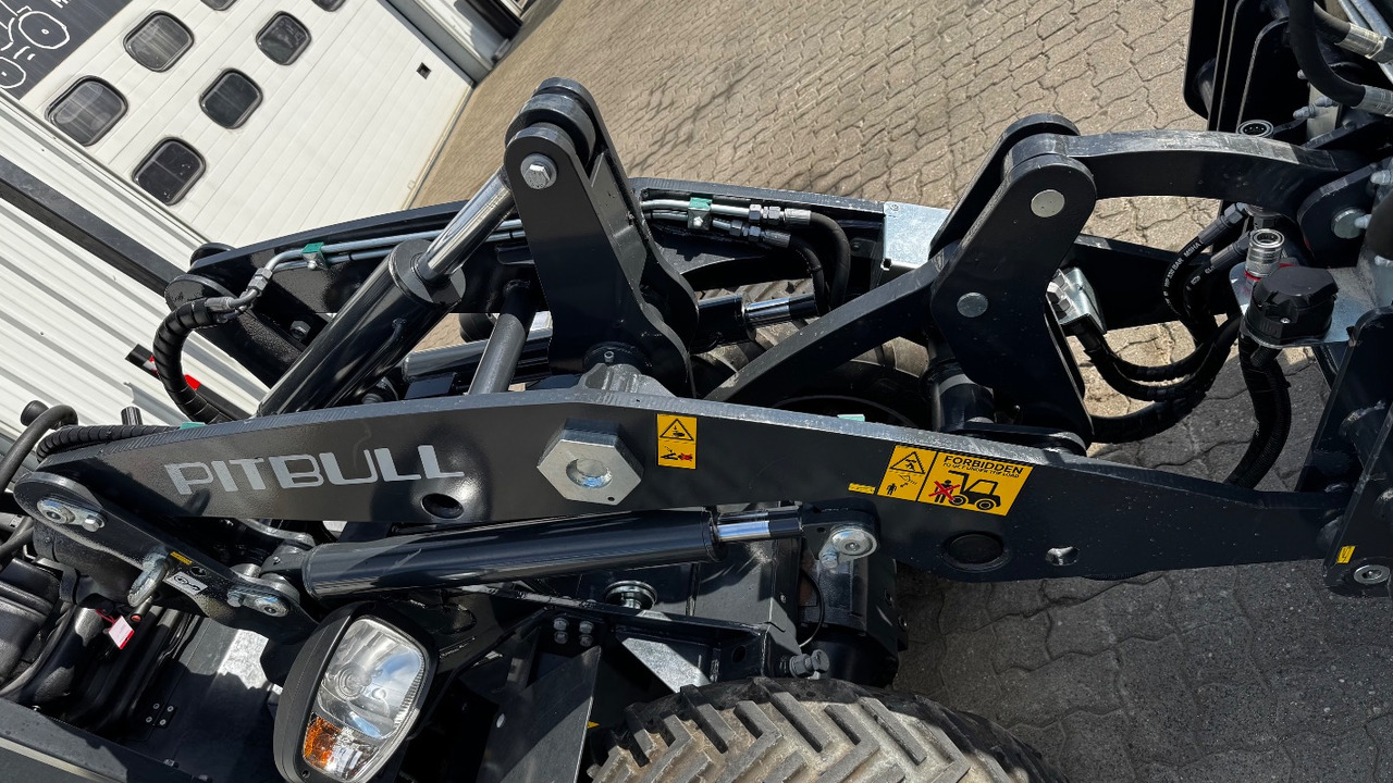 PITBULL X27-45 - Wheel loader: gambar 2 PITBULL X27-45 - Wheel loader: gambar 2