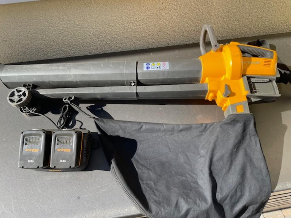 Laubsauger/-bläser Stiga - Peralatan kebun: gambar 1 Laubsauger/-bläser Stiga - Peralatan kebun: gambar 1