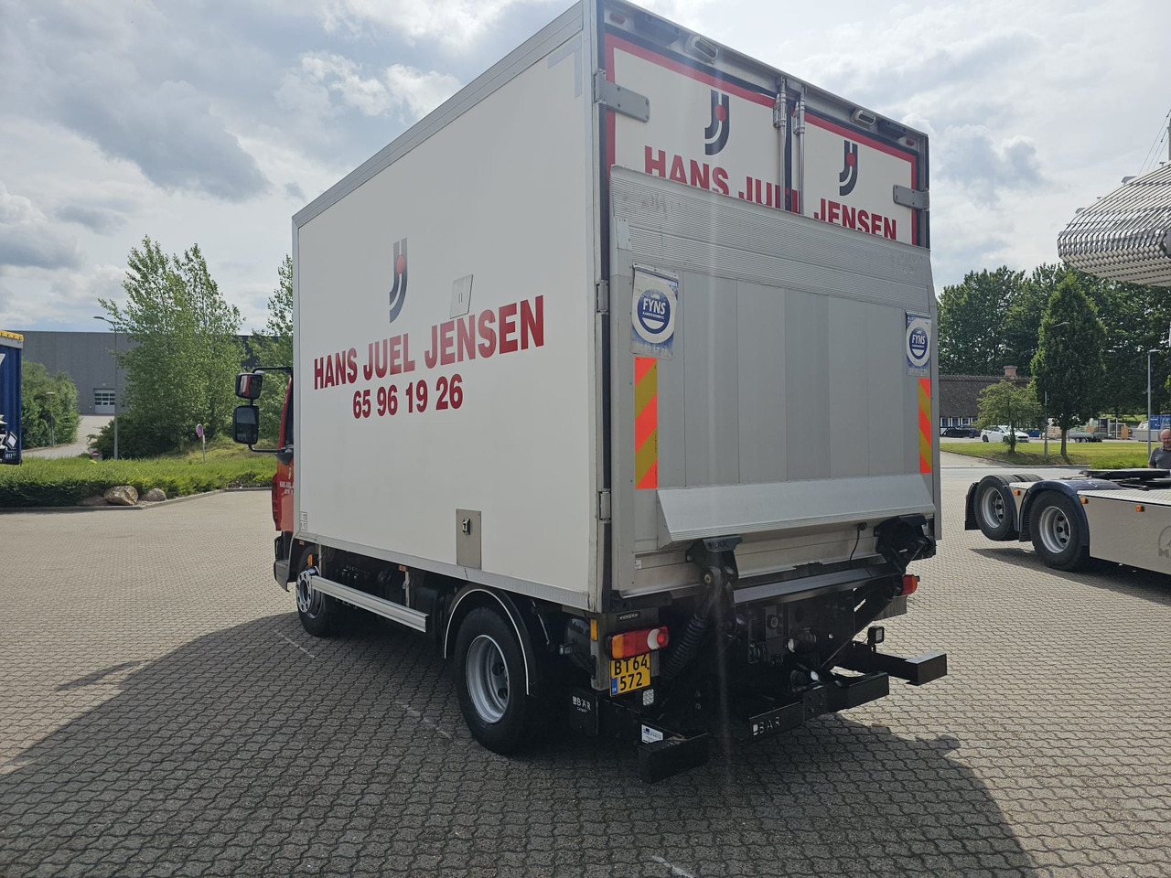 DAF LF260 - Truk berpendingin: gambar 3 DAF LF260 - Truk berpendingin: gambar 3