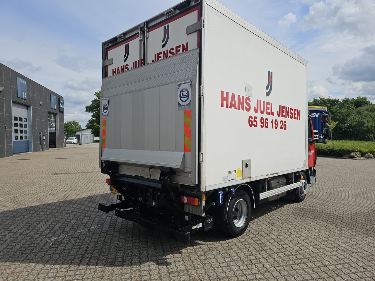 DAF LF260 - Truk berpendingin: gambar 5 DAF LF260 - Truk berpendingin: gambar 5