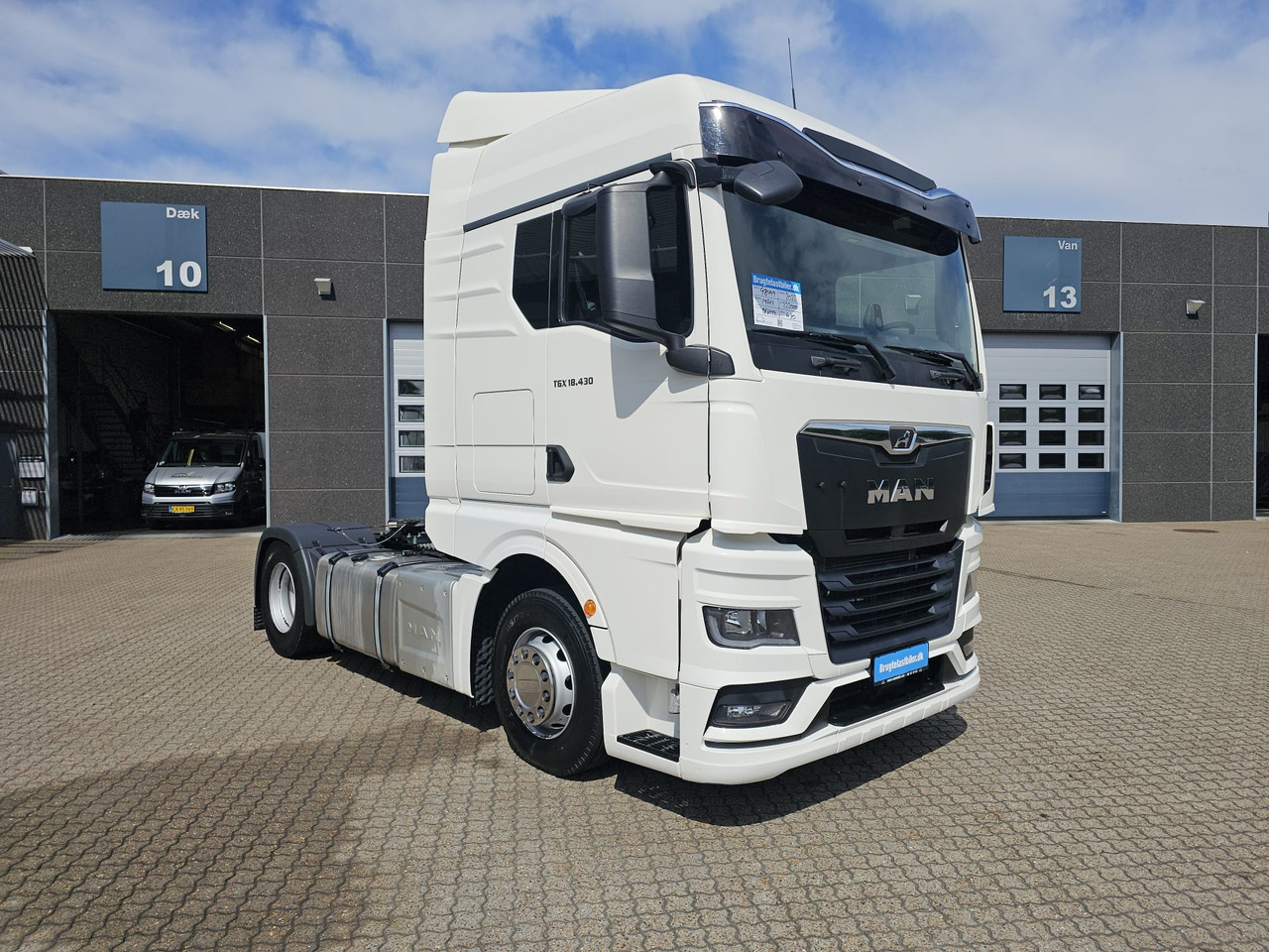 MAN TGX 18.430 - Tractor head: gambar 2 MAN TGX 18.430 - Tractor head: gambar 2