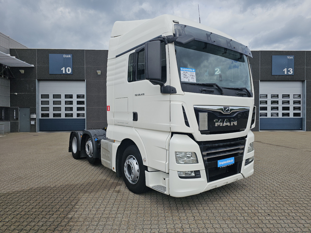 MAN TGX 26.470 - Tractor head: gambar 2 MAN TGX 26.470 - Tractor head: gambar 2