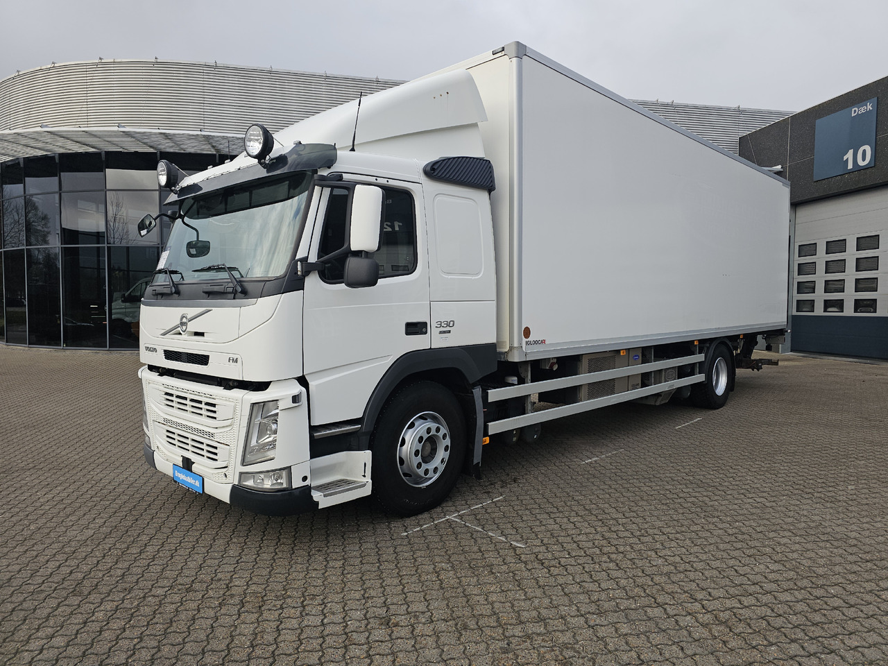 Volvo FM330 - Truk berpendingin: gambar 1 Volvo FM330 - Truk berpendingin: gambar 1