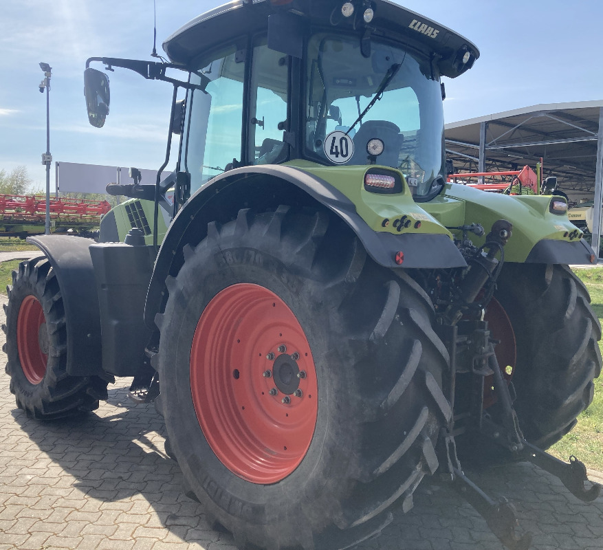 CLAAS Arion 650 CEBIS - Traktor: gambar 5 CLAAS Arion 650 CEBIS - Traktor: gambar 5
