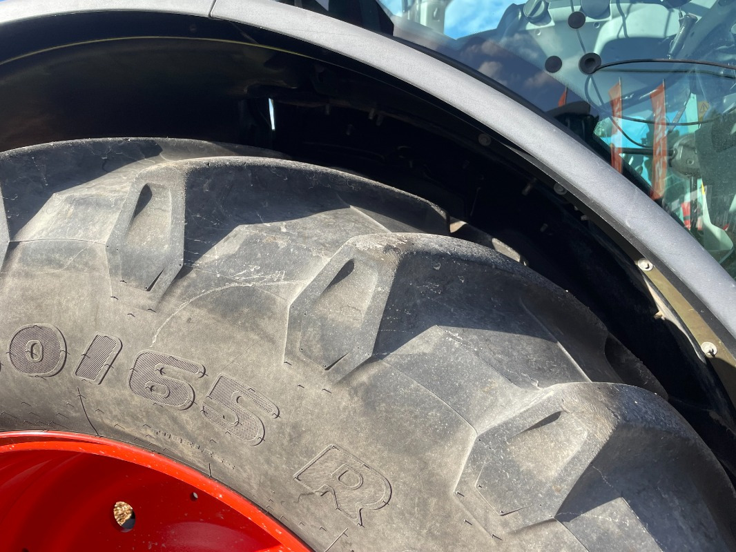 CLAAS Arion 660 CMATIC - Traktor: gambar 2 CLAAS Arion 660 CMATIC - Traktor: gambar 2