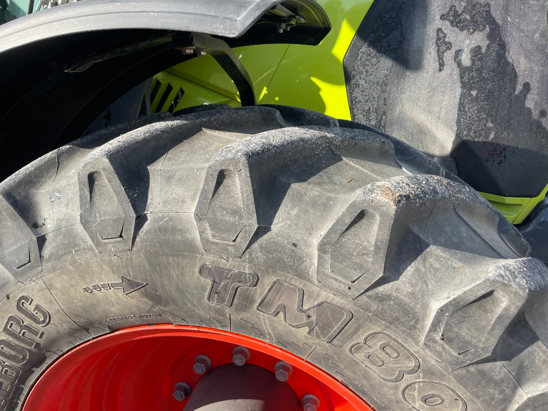 CLAAS Arion 660 CMATIC - Traktor: gambar 3 CLAAS Arion 660 CMATIC - Traktor: gambar 3